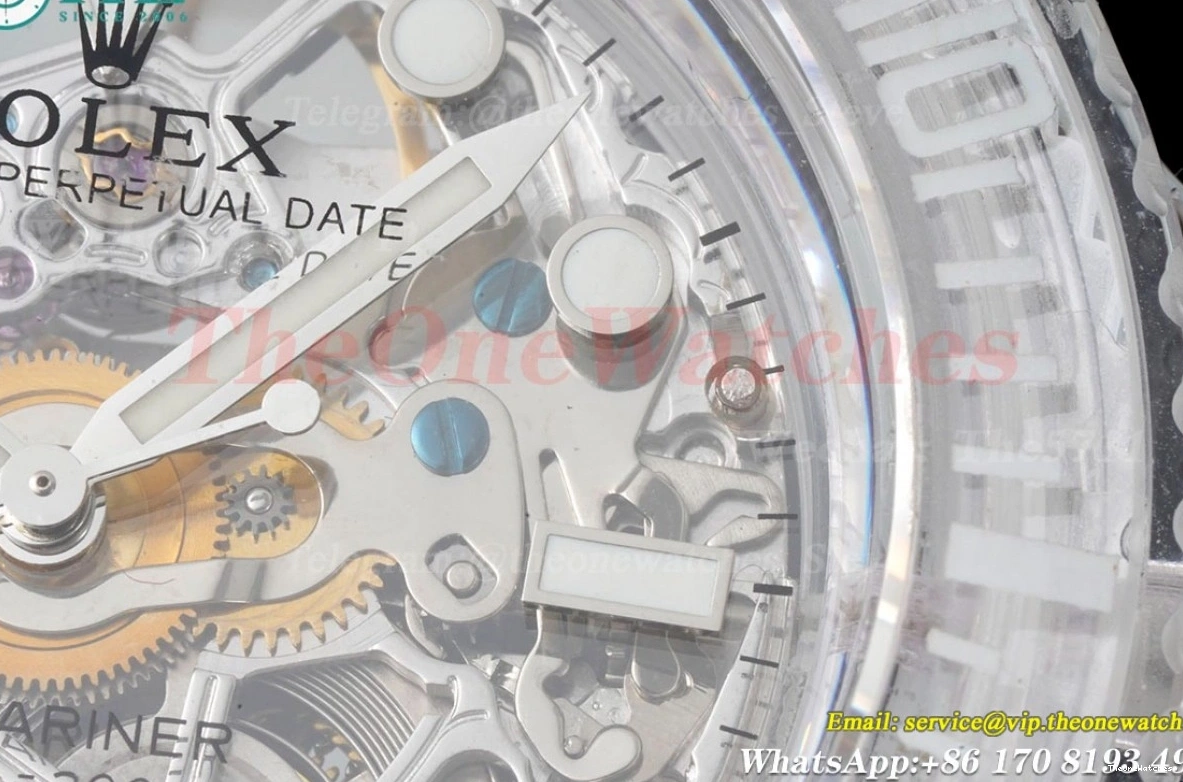 A2824 Acrylic F8F Skeleton Date No Submariner RU Dial 40MM 1210